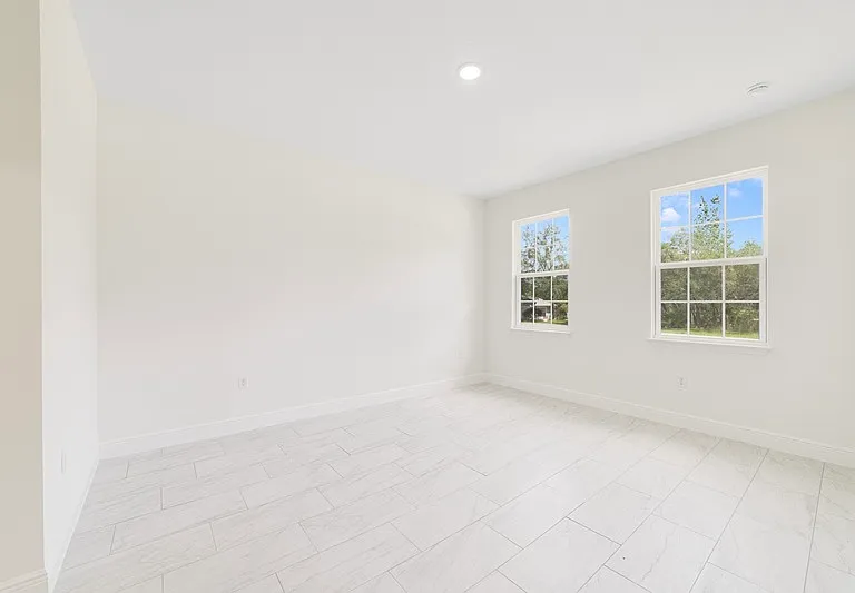 1912 W McNeal Dr — Photo 4