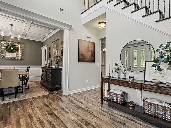 5th image of 324 Gwendolyn Way