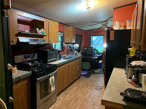 2nd image of 15651 NE 45th St