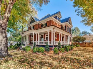 2528 Avenham Ave SW, Roanoke, VA 24014