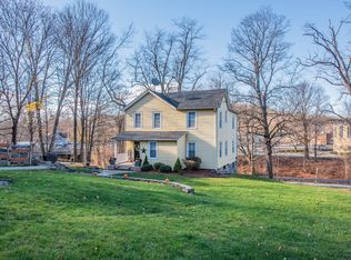 86 Strong Ter, Winsted, CT 06098