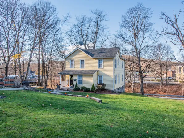 86 Strong Terrace, Winchester, CT 06098