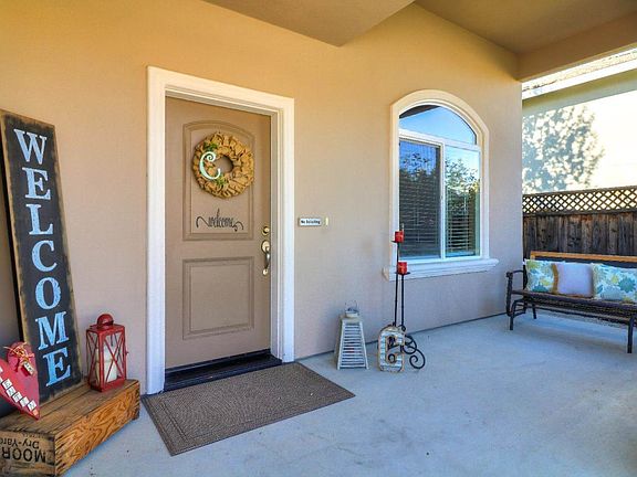 5th image of 1886 Calistoga Dr