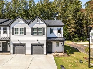901 Winston Ct, Auburn, AL 36832