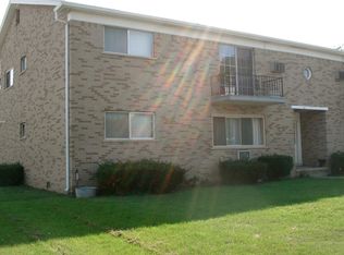 14590 Stephens Dr, Eastpointe, MI 48021