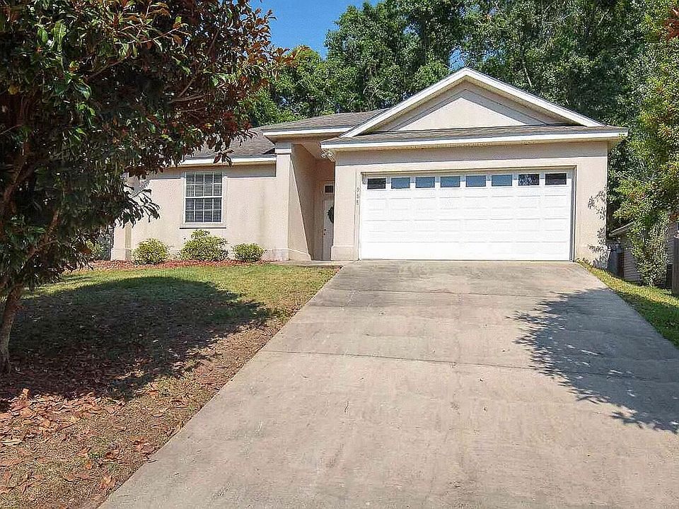1st image of 988 Watersview Dr