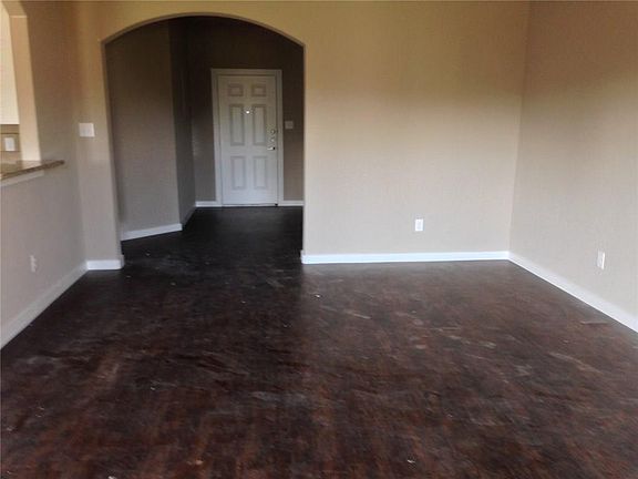 2nd image of 4224 Andrea Ln
