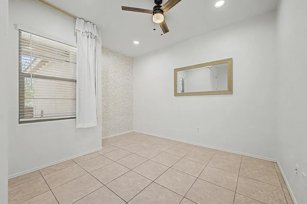 14746 S Avenida Lago De Plata — Photo 4