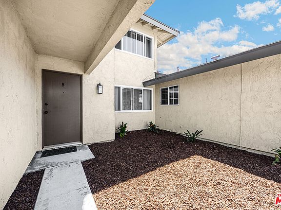 5th image of 17082 Evergreen Cir