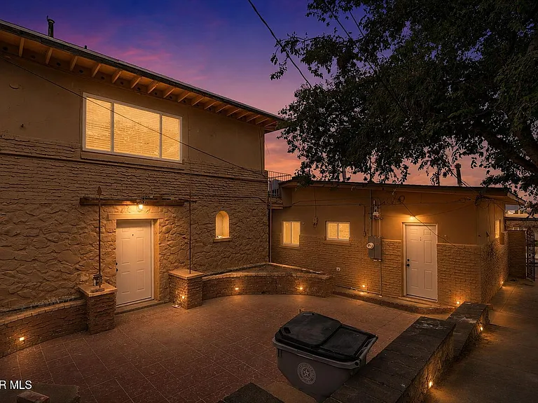 2413 Copper Ave #A — Photo 29