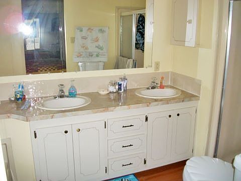 2nd image of 533 Catalina Dr