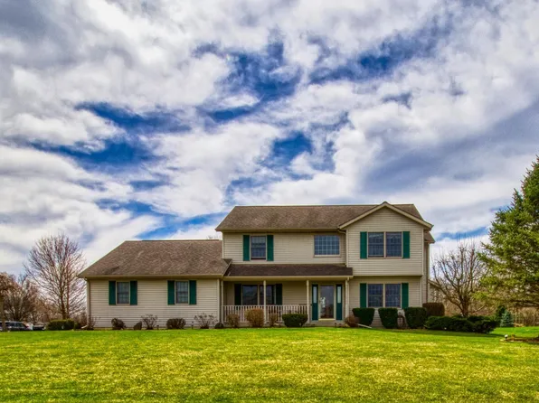 225 S Hunters Rdg, Warsaw, IN 46582