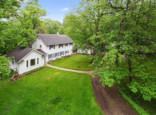 27W466 Manchester Rd, Winfield, IL 60190