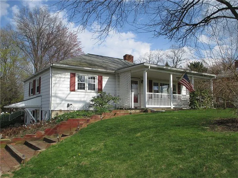 415 Barclay Hill Rd photo 1