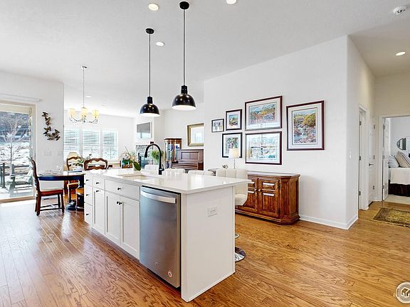 5th image of 22674 E Henderson Dr