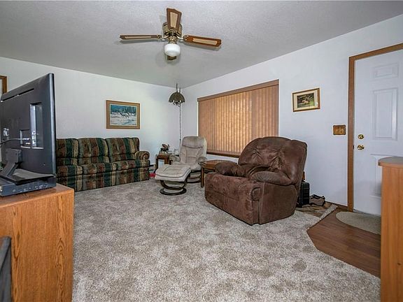 3rd image of 5000 Coneflower Ave