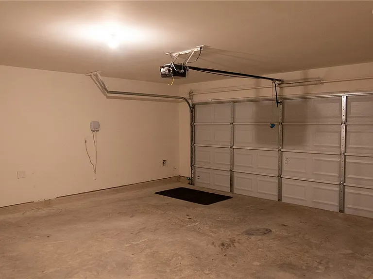 6021 Toby Bnd — Photo 20