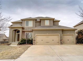 309 SW Webster Dr, Blue Springs, MO 64014