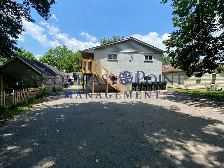 532 Pemberton Street — Photo 24