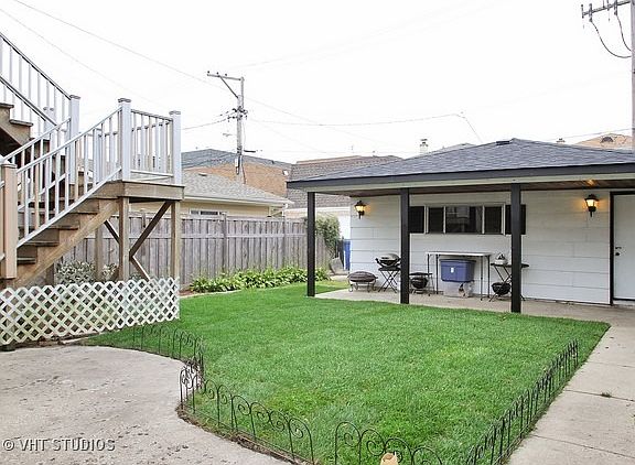 6802 Highland Fenced Yard