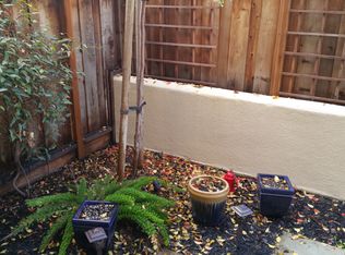 275 W Gaspara Dr, Mountain House, CA 95391