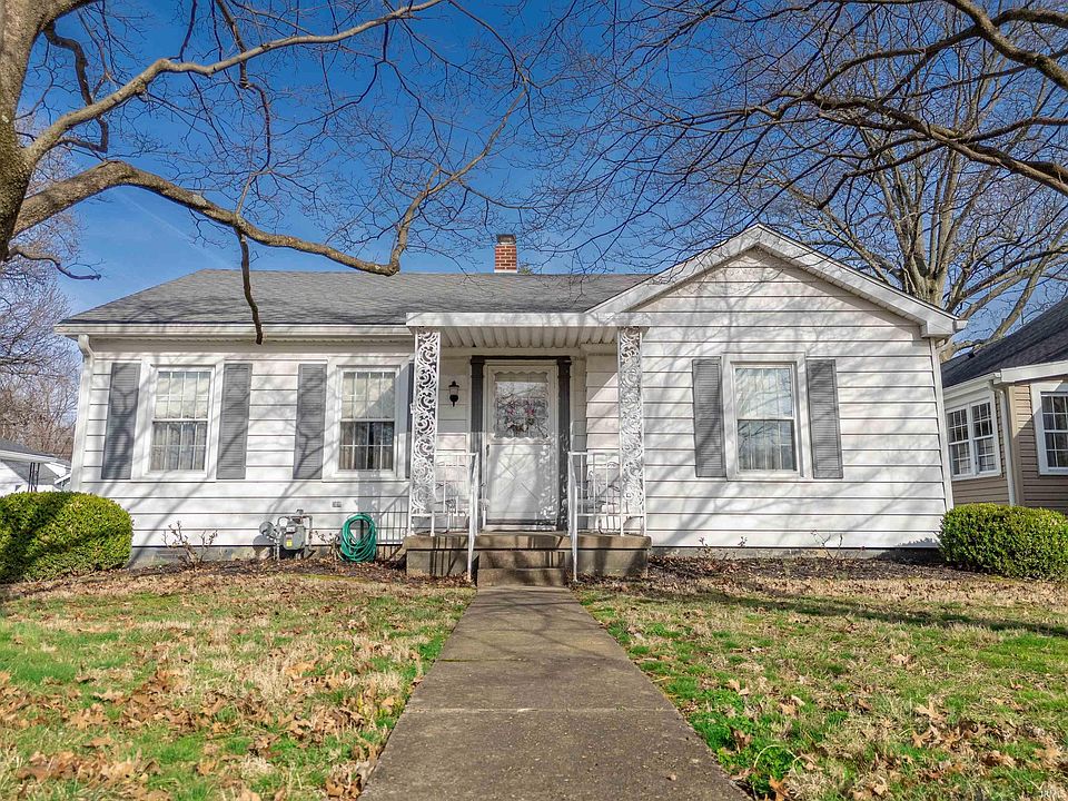 1st image of 812 S Villa Dr