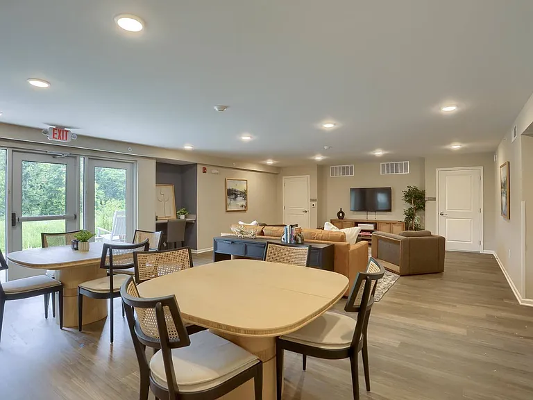 Normandy Lofts — Photo 9