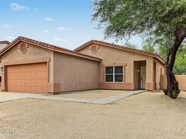 109 E Oracle Oak St, Sahuarita, AZ 85629