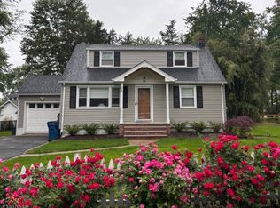 25 Harwood Ave, Berkeley Heights, NJ 07922