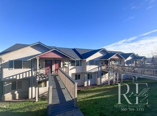 304 N Wycoff Ave UNIT 4, Bremerton, WA 98312