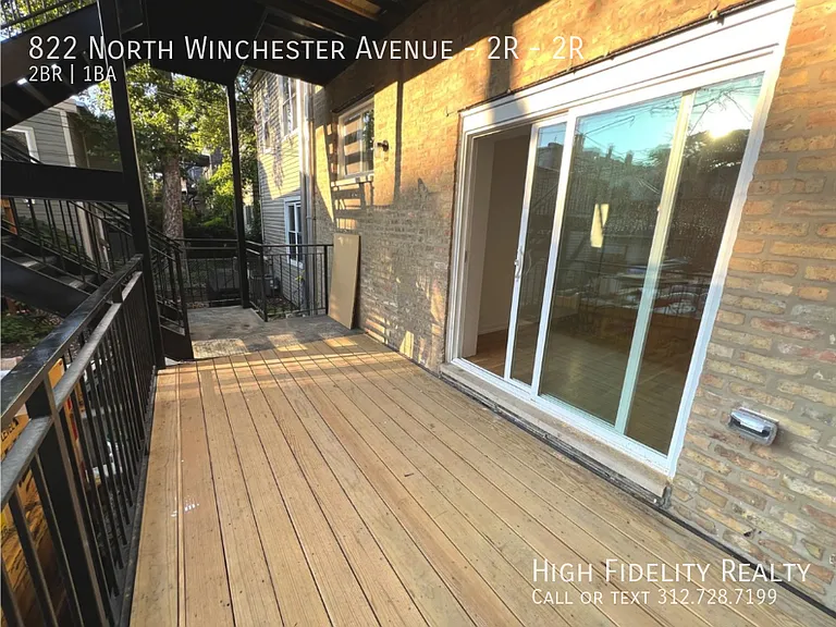 822 N Winchester Ave #2R — Photo 6