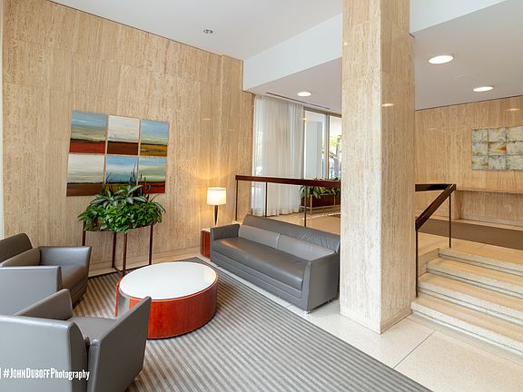 3rd image of 88 W Schiller St APT 1404