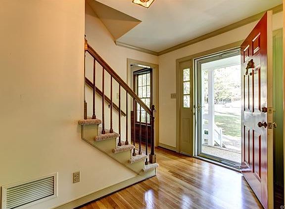 5th image of 13207 Dawnwood Ct