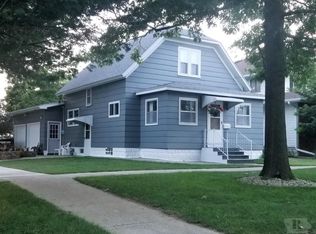 201 N Garfield Ave, Eagle Grove, IA 50533