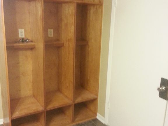 5th image of 315 Spur Dr