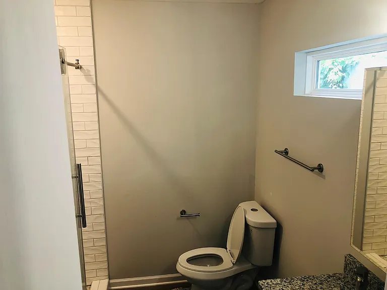 Unit Photo