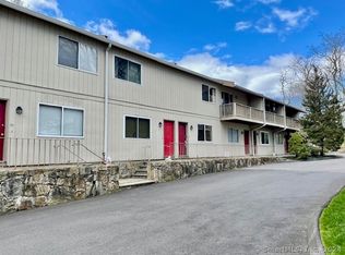 100 Wolfpit Ave APT 24, Norwalk, CT 06851