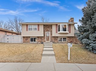 2261 W 43rd St, Casper, WY 82604