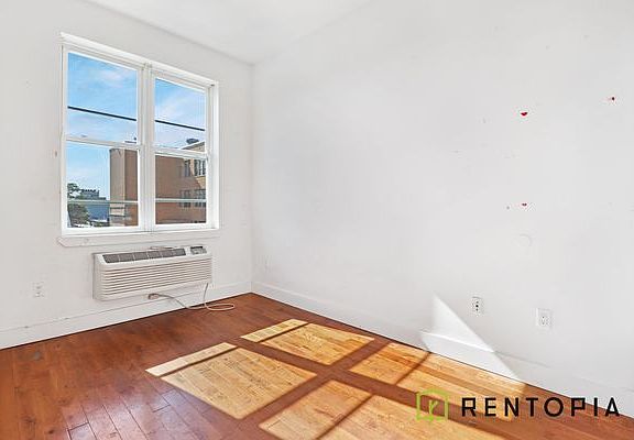 3rd image of 589 Central Ave APT 3A