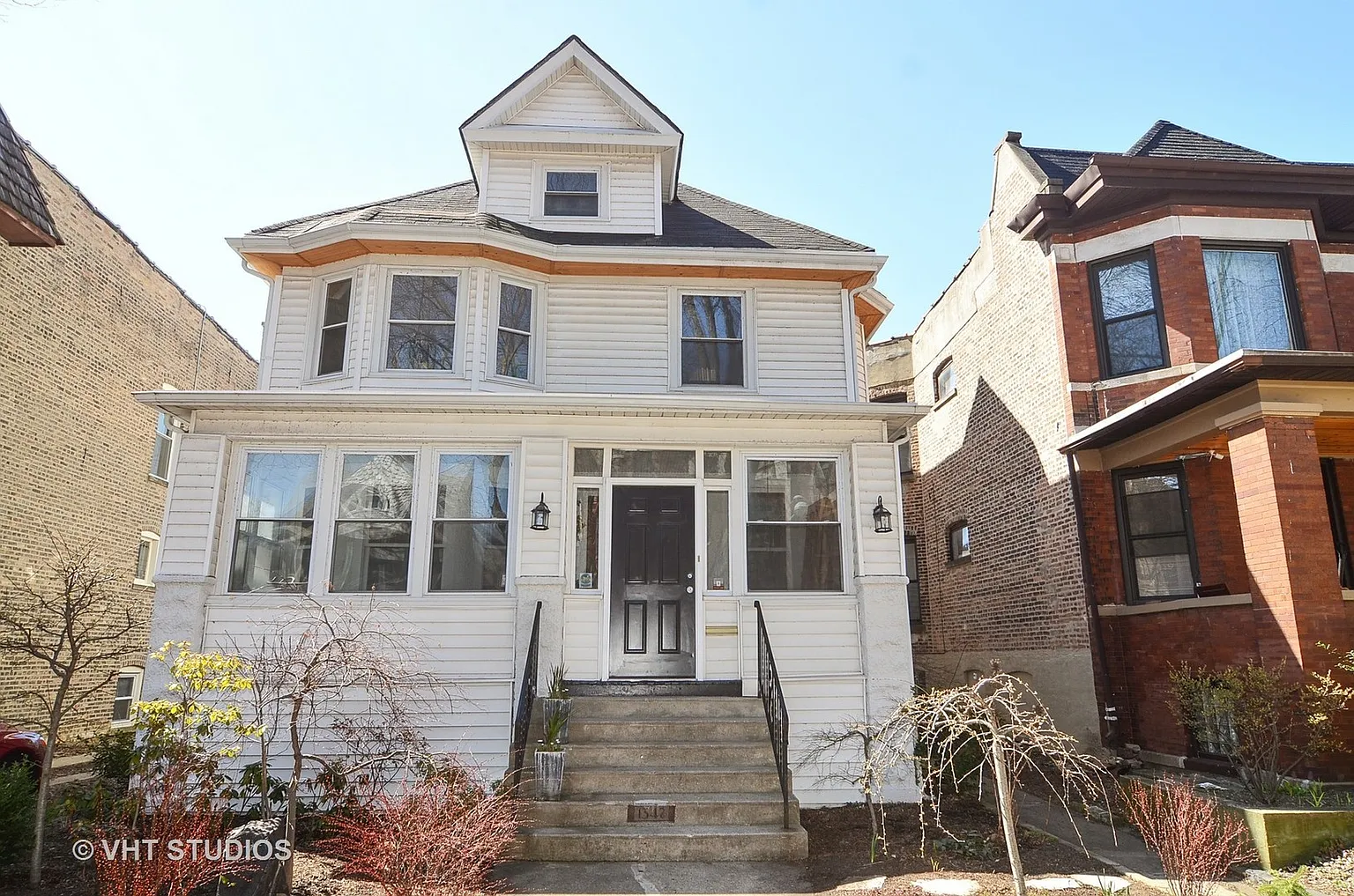 1347 W Hood Ave photo 1