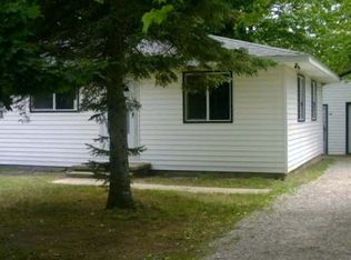 108 E May St, Gladwin, MI 48624