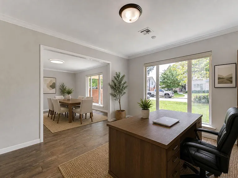 614 Bendwood Dr — Photo 12
