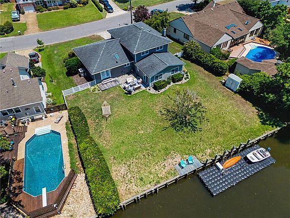 4th image of 2145 E Admiral Dr