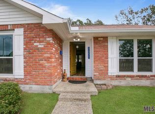 1655 Cora Dr, Baton Rouge, LA 70815