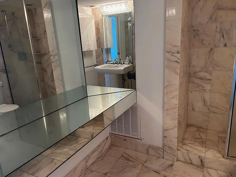 3100 NE 49th St #Penthouse 06 — Photo 13