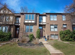 8 Walton Way, Lutherville Timonium, MD 21093