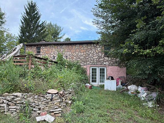 5th image of 10655 Hinton Mill Rd