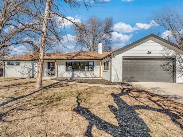 26 E Douglas Pkwy, Wichita, KS 67206