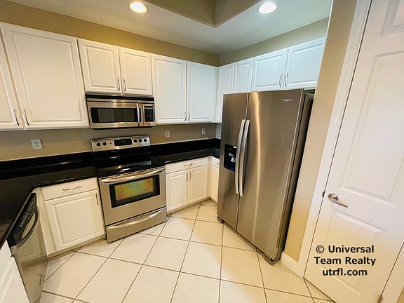 3rd image of 13770 Julias Way APT 1116