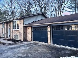 135 Christopher Ave, Wasaga Beach, ON L9Z 1S4